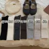 Calcetines Altos de Lana para Mujer Otoño/Invierno Color Sólido Cálidos Estilo JK Japonés Rayados Adelgazantes Calcetines Altos Calcetines Arrugados