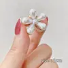 Pinza Decorativa Pequeña de Garra Estilo Coreano Pinza Lateral Suave Pinzas para Fijar Mechones Rebeldes Accesorios Simples para el Cabello