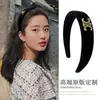 Liquidação de AcessóriosLaços de Cabelo de Alta Qualidade, Presilhas, Grampos, Tiaras, Brincos, Faixas de Cabeça e Acessórios de Cabelo para Mulheres