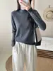 Estilo Delicado ~ 100% Lã Cor Sólida Simples Macio Gola Semi-Alta Tricô Pulôver Roupa de Baixo para Mulheres Elegante de Alta Qualidade Camisa Base