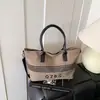 Bolso de Lona Lavada con Letra Bordada de Gama Alta 2025 Nueva Textura Casual Otoño e Invierno Retro Bolso Tote Cruzado