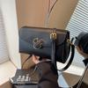 Bolso de Axila para Mujer 2026 Estilo Nuevo de Gama Alta Retro Versátil Bolso de Hombro Cruzado de Moda Bolso Cuadrado Pequeño para Otoño e Invierno de Este Año