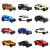 1:43 Caixa de modelo de veículo off-road de liga de simulação carro esportivo infantil brinquedo modelo de carro para menino enfeites de bolo
