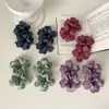 Brincos de Flores Artificiais Grandes Exagerados Super Fada para Mulheres, Personalizados, Requintados, Elegantes, Modernos e Versáteis