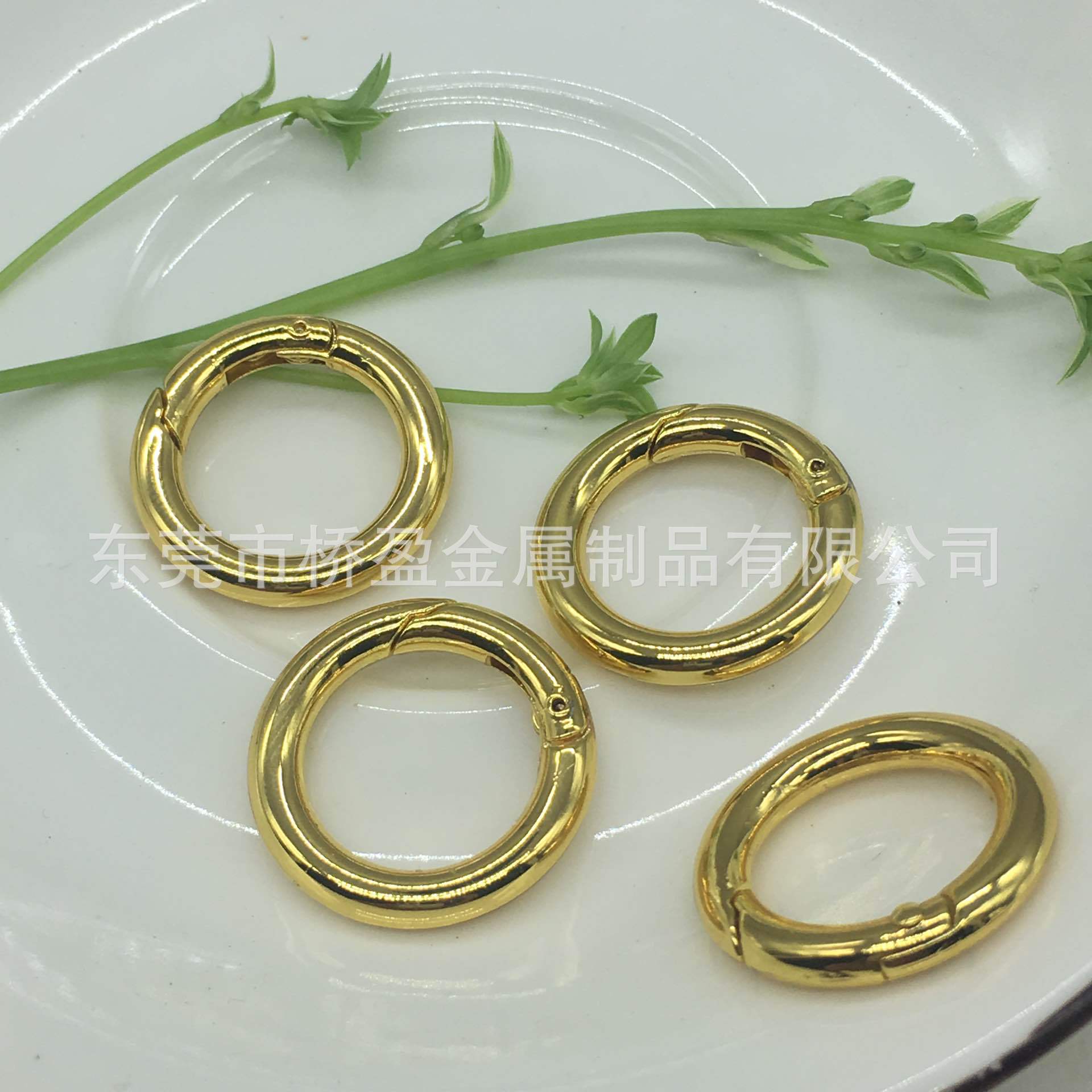 100CBD7A08AA1A3AA460B6BB0D05A3