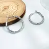 Aretes de Aro Retorcido Irregular Plateados para Mujer, Pendientes de Círculo Elegantes y con Estilo, Tachuelas y Clips para Orejas Únicos de Alta Gama al por Mayor