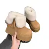 Algodão Inverno Sola Grossa Popular 2026 Bege Antiderrapante Outono Inverno Botas de Neve Aumento de Altura Novo Baixo Versátil Sapatos Femininos Estilosos