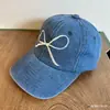 Gorra de béisbol bordada con lazo de celebridad de Internet para mujer, sombrero para el sol de primavera y verano, gorra con visera suave y versátil de estilo coreano que hace que el rostro parezca pequeño.