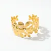 Suministro exclusivo transfronterizo de brazaletes abiertos de acero inoxidable europeos y americanos para mujer, pulseras de alta gama con forma de C prensadas en aceite, joyería de moda al por mayor