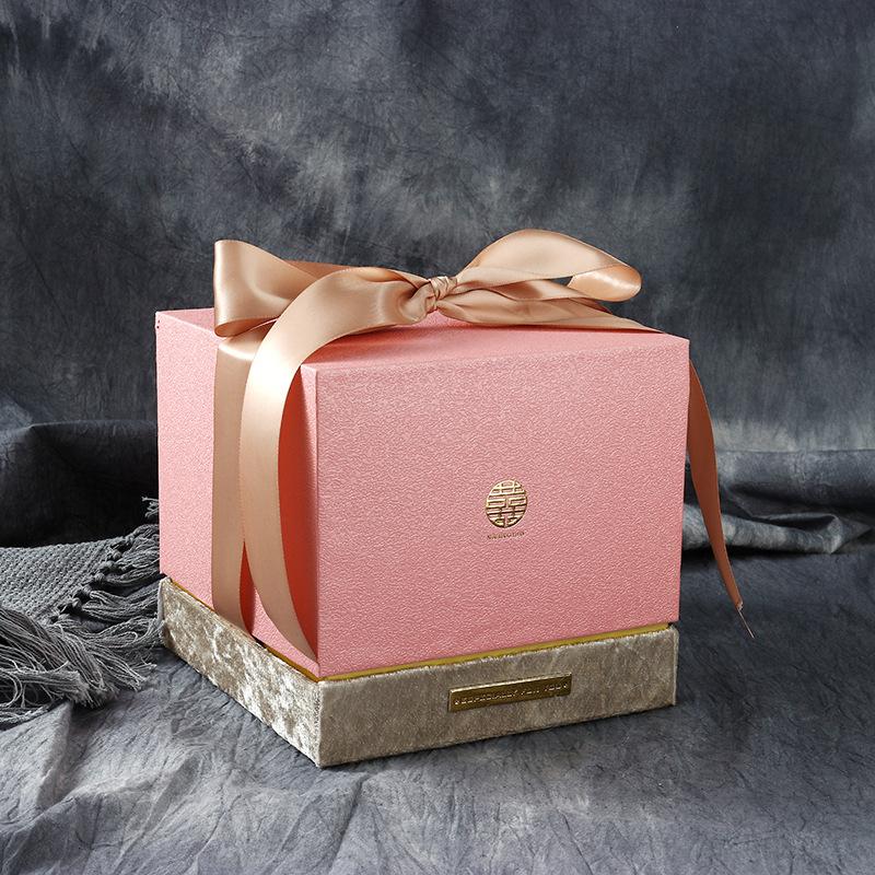 11824866701_1850379253