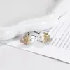 Un Grupo de Mariposas Acude a los Pendientes Pequeños de Lujo Accesible Estilo Mariposa Pendientes de Moda Elegantes Pendientes con Aguja de Plata de Ley 925 Mujeres de Gama Alta