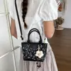 Bolso cubo 2026 nuevo modelo bolso de mujer bolso de mano versátil bolso de hombro cruzado de moda para ir al trabajo comercio exterior en stock al por mayor