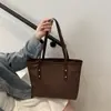 Bolso de Mano con Patrón de Cocodrilo de Moda al por Mayor Bolso Tote para Mujer Verano 2025 Nuevo Bolso de Hombro de Gran Capacidad Bolso para el Trabajo Bolso de Axila