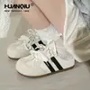 Zapatos Globales para Mujer Primavera 2026 Nuevos Zapatos de Entrenamiento Alemanes de Suela Gruesa Deportivos Casuales de Punta Cerrada Medias Zapatillas Tenis para Mujer