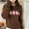Suéter de punto de lana pura para mujer, nueva colección otoño e invierno, patrón de rombos de moda, cuello redondo, suéter casual con bloques de color, moderno y cálido