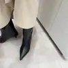Botines Cortos de Tacón de Gato con Punta Fina Estilo Coreano para Mujer 2025 Otoño e Invierno Nuevos Botas de Media Caña de Boca Ancha Tacón Bajo Stiletto Retro