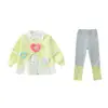 Conjunto de dos piezas de leggings para niña estilo coreano con diseño de corazón, nueva moda 2026 para niñas pequeñas, conjunto elegante de dos piezas
