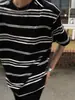 Camiseta Manga Curta Listrada Preto e Branco Estilo Retro Americano para Homens, Marca Moderna, Algodão Puro, Estilo Preguiçoso, Oversized, Novo Modelo de Verão