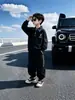 Traje de primavera y otoño para niños con cuello polo, estilo coreano, conjunto de dos piezas moderno y elegante para niños, atuendo genial y guapo para niños pequeños, calidad de exportación