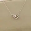 Collar con Hebilla Ovalada Doble Brillante Estilo Europeo para Mujer Lujo Ligero Diseño de Nicho Cadena para Clavícula Accesorio de Moda de Gama Alta