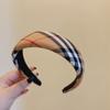 Versión coreana ~ Diadema con horquilla de cabeza alta tipo craneal, versión ancha, estilo retro británico, para chica, que combina con todo y reduce la edad.