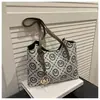 Bolso de mano nuevo de comercio exterior con estampado de rombos, un bolso de mano simple y versátil que se puede llevar debajo del brazo, un bolso tote práctico y elegante para ir al trabajo, diseñado para mujeres