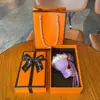 Llavero colgante de ramo de lana para el Día del Maestro, un accesorio de bolso de ramo de rosas, regalo para maestros durante la temporada de regreso a clases
