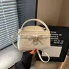Bolsa quadrada pequena colorida de macaron, estilo moda transfronteiriça para mulheres, novo estilo 2026, bolsa de ombro, bolsa transversal e bolsa de mão, uma bolsa de trabalho leve e luxuosa