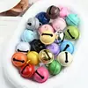 Campanillas Pequeñas de Metal Pintado Color Macarrón Llavero DIY Colgante para Muñeca Mascota Accesorios de Múltiples Tamaños Venta al por Mayor