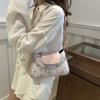 Bolso Guofeng de estilo coreano para mujer, pequeño, con contraste de colores, estilo bandolera de mariposa, moderno, para el hombro, para verano, 2024