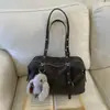 Bolsa de Ombro Feminina Cross2026 Estilo Retro Nicho Nova Estilo Coreano Casual para o Dia a Dia Bolsa de Ombro Único Bolsa Boston