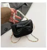 Bolsa Transversal Pequena Quadrada Simples Casual Estilo Novo 2026 com Laço, Bolsa Transversal da Moda Tendência para Mulheres