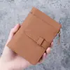 Carteira feminina curta em couro PU macio estilo retrô, grande capacidade, com cordão, porta-dinheiro e porta-cartões multifuncional, 80% de desconto