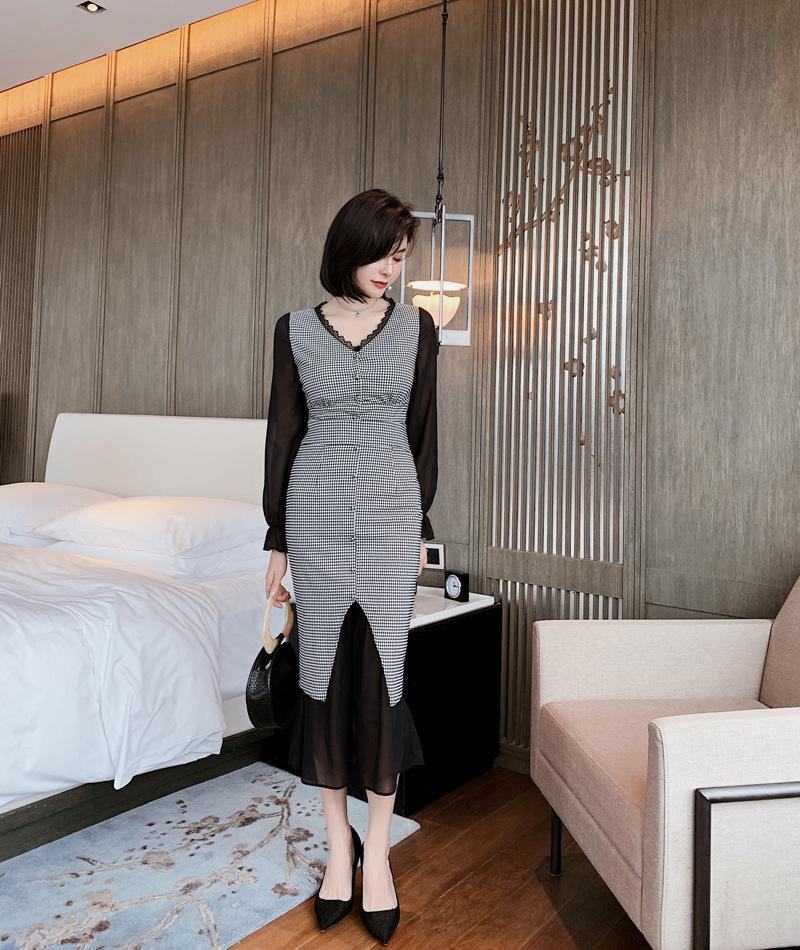 1E5D42EE-D944-44CE-8B3F-0A17A6