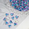 Venta caliente transfronteriza corazón torcido fondo puntiagudo diamante de cristal superficie de corte múltiple alta transparencia forma especial pila de arte de uñas Corazón de diamante melocotón arte de uñas Diamante
