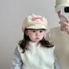Chapéu Infantil Outono e Inverno Veludo Cotelê Chapéu Octogonal Bebê Estilo Coreano Laço Boné de Jornaleiro Chapéu com Aba Boina para Menina