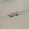 Brincos Quadrados Vazados em Forma de Gota para Mulheres, Prata de Lei S925, Novo Modelo Popular, Simples e Versátil, Elegantes, Modernos, Brincos de Alta Qualidade
