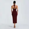 Elegante vestido de un solo color de alta gama, popular en Instagram, con cuello halter, fruncido en la cintura, diseño de espalda descubierta, corte ajustado, sexy vestido de noche