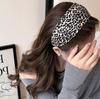 Top craniano alto com aba larga e estampa de leopardo, faixa de cabelo feminina 2024, nova faixa de cabelo de pressão, outono e inverno, cartão de cabelo, todos os tipos de acessórios para a cabeça