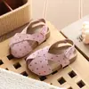 Sandálias Birkenstock Femininas Casuais Moda Estilo Coreano Poá Peep-Toe Tira Cruzada 2026 Verão Novos Sapatos Romanos Fechados