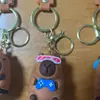 Figuritas de llavero de goma blanda de anime de dibujos animados, colgantes para mochila, accesorios para bolsos, pequeños adornos, al por mayor en stock para tiendas