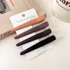 Presilha de cabelo simples e fosca para meninas, adequada para lavar o rosto e maquiagem, clip BB versátil que não marca para franja lateral e franja, acessório de cabelo
