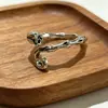 Anillo premium transfronterizo europeo y americano con cabeza de dragón del zodiaco, un accesorio masculino audaz y retro, un anillo de calavera estilo punk con un diseño único