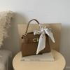Bolso Pequeño de Mano Simple de Gama Alta para Mujer 2025 Nuevo de Moda Tendencia Bolso Kelly para Viajes Diarios Bolso Cruzado Versátil de Verano
