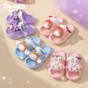 Sandálias Infantis Sanrio para Meninas Verão Leves Chinelos de Bebê Desenho Animado Fofo Antiderrapantes Internos Chinelos com Solado Macio