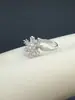 Anillo para Mujer Redondo Geométrico Giratorio de Circonita Fresco de Moda Anillo con Sentido de Alta Calidad Anillo Ajustable Sin Color