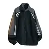 Chaqueta nueva de color contrastante, corte holgado, marca de moda, cuello alto resistente con cincha, sudadera para hombre estilo americano 2026, estilo otoño de alta costura con patchwork