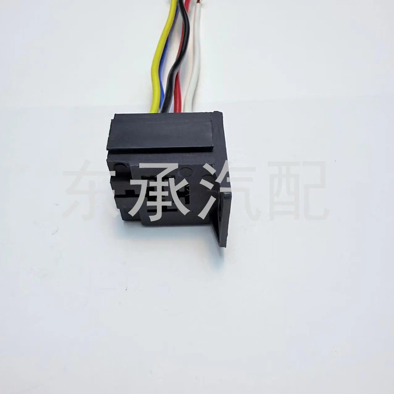 ed3706ec-b7e8-4ada-aa28-6a6c21