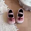 Zapatos de Frijol de Peluche Dulces para Niños 2026 Otoño/Invierno Nuevas Llegadas Niñas Color Sólido Lindos Slip-on Versátiles de Rendimiento Zapatos de Algodón