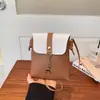 Carteira mini celular estilo coreano 2026, bolsa feminina versátil e fashion para o verão, bolsa de ombro, bolsa transversal